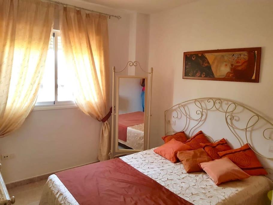 Penthouse Paradiso: 2Br Oasis In Casares Del Sol Bagian luar foto